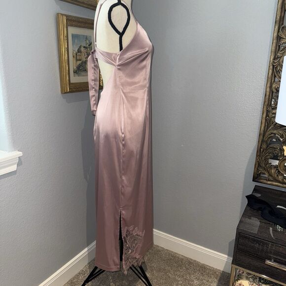 Allina Liu Calla Satin Slip Dress Size 6 Pink Lace Insets Open Back Tie Midi EUC - Picture 11 of 16